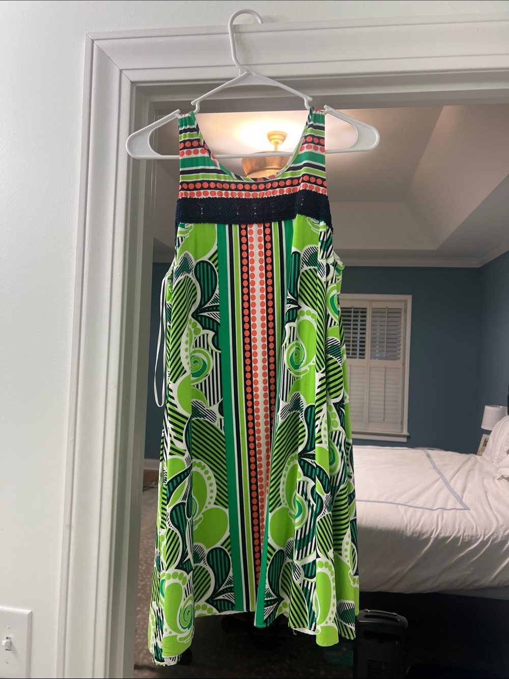 crown & ivy Green Graphic Print Sleeveless Dress with Coral and Navy Accents